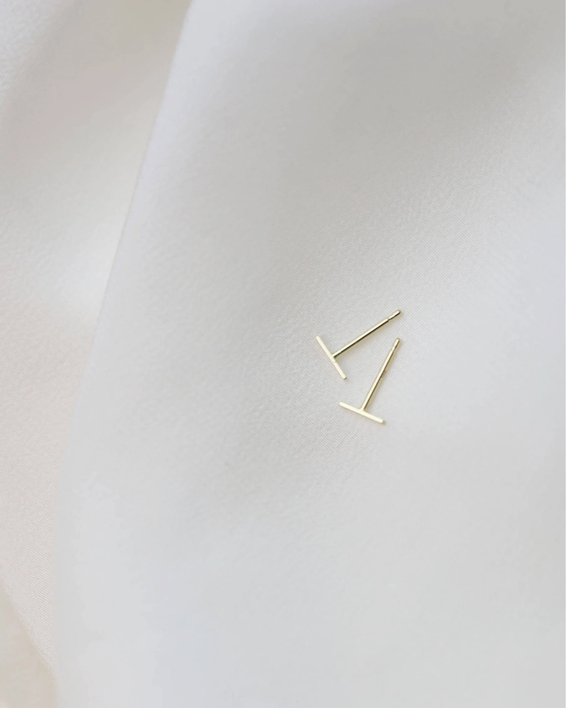 14K Bar Earrings - Image 5