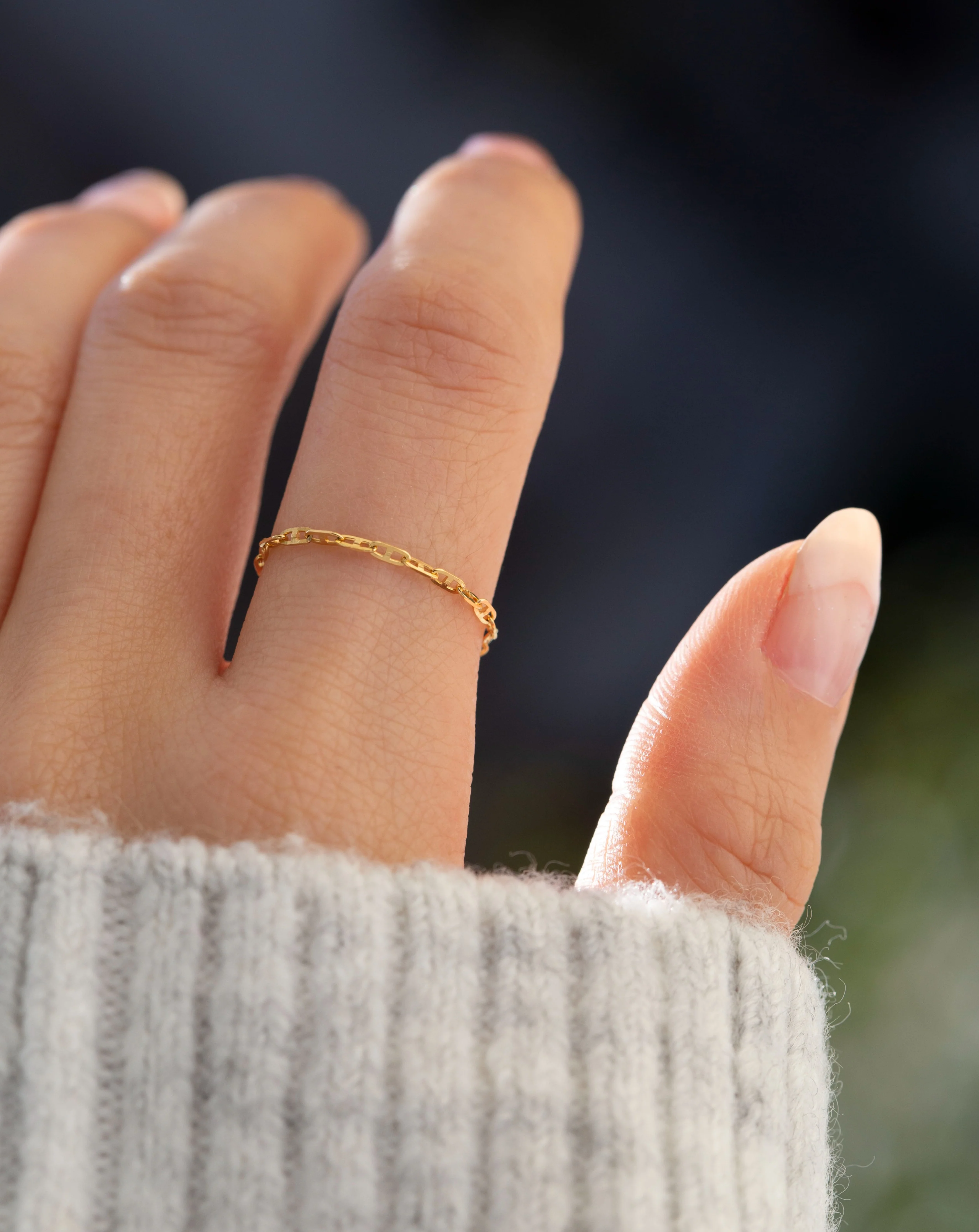 14k Dainty Anchor Chain Ring - Image 4