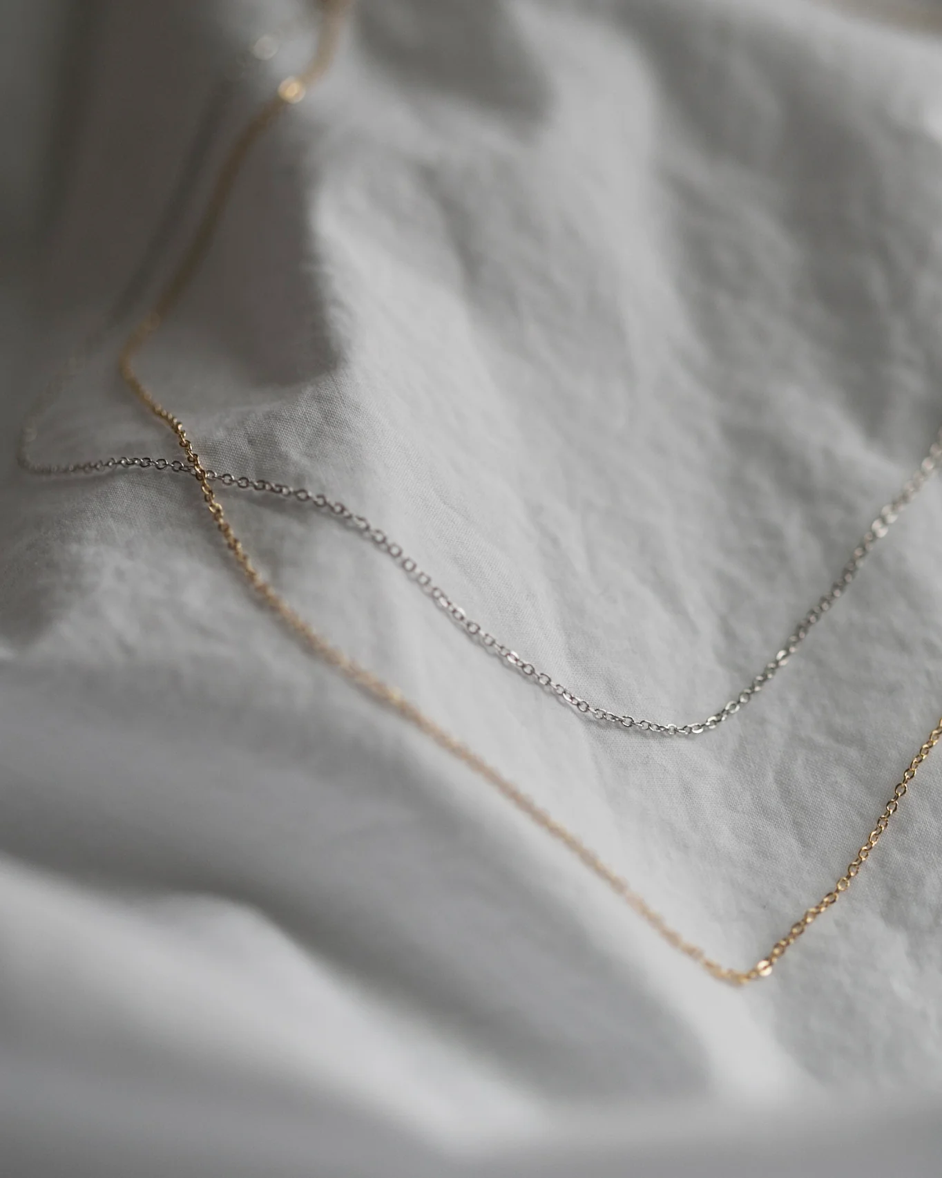 14k Feather weight Bracelet - Image 2