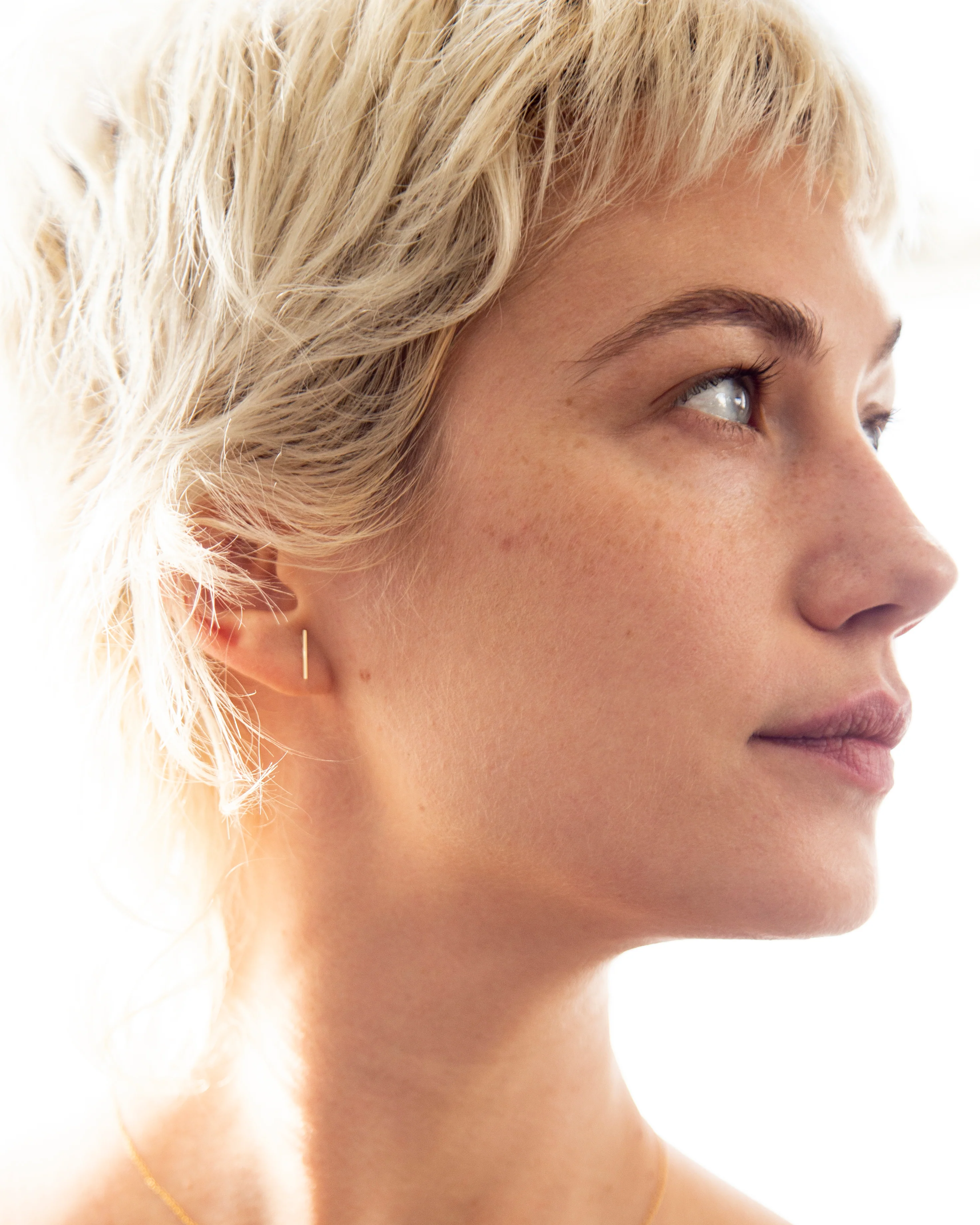 14k Line Stud - Image 5