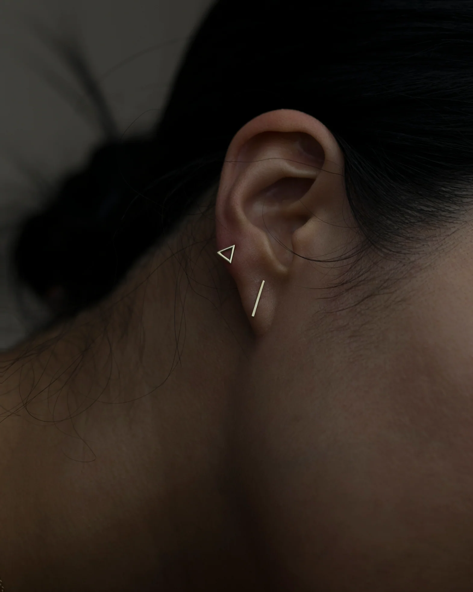 14k Line Stud - Image 9