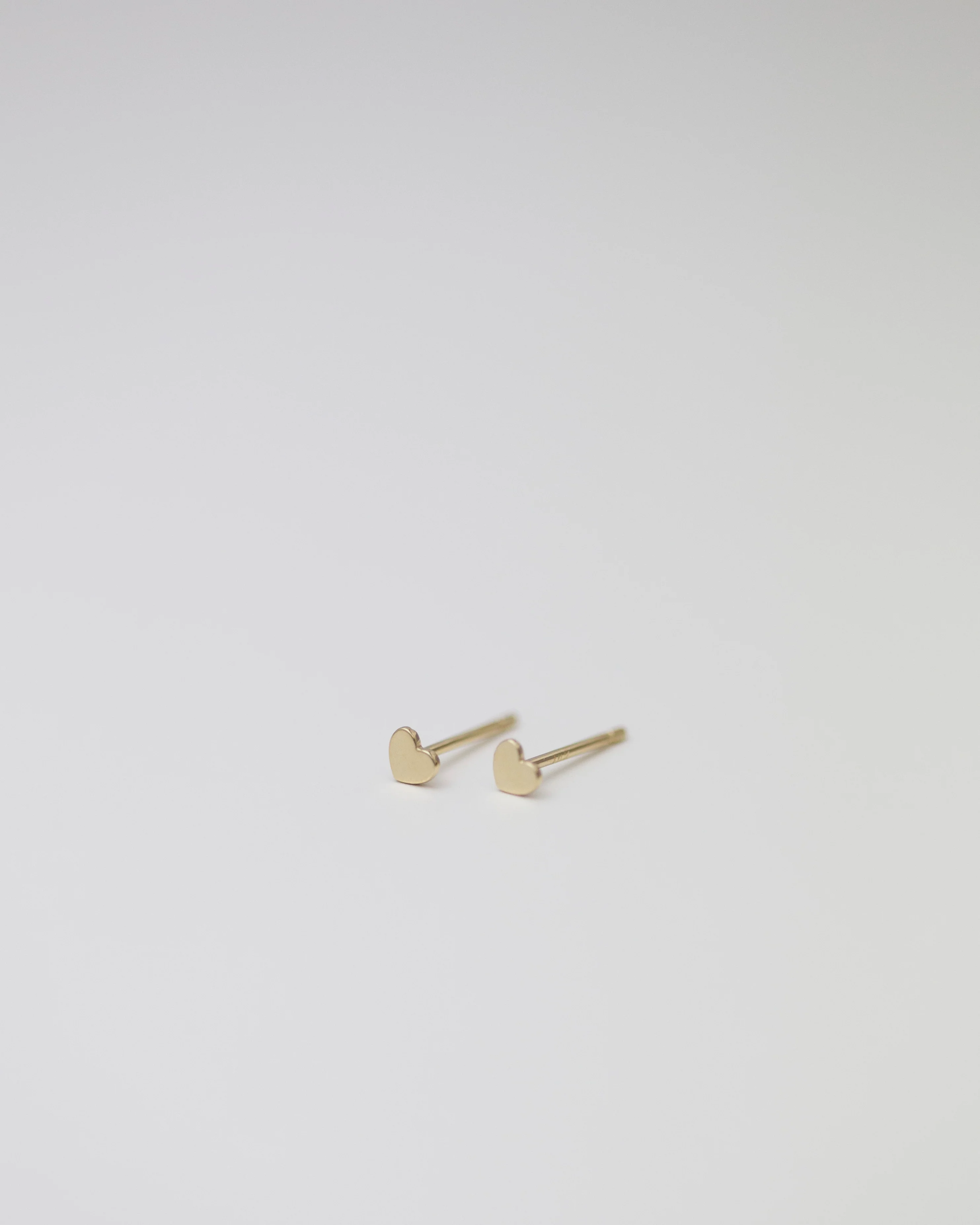 14K Mini Heart Stud Earrings - Image 4