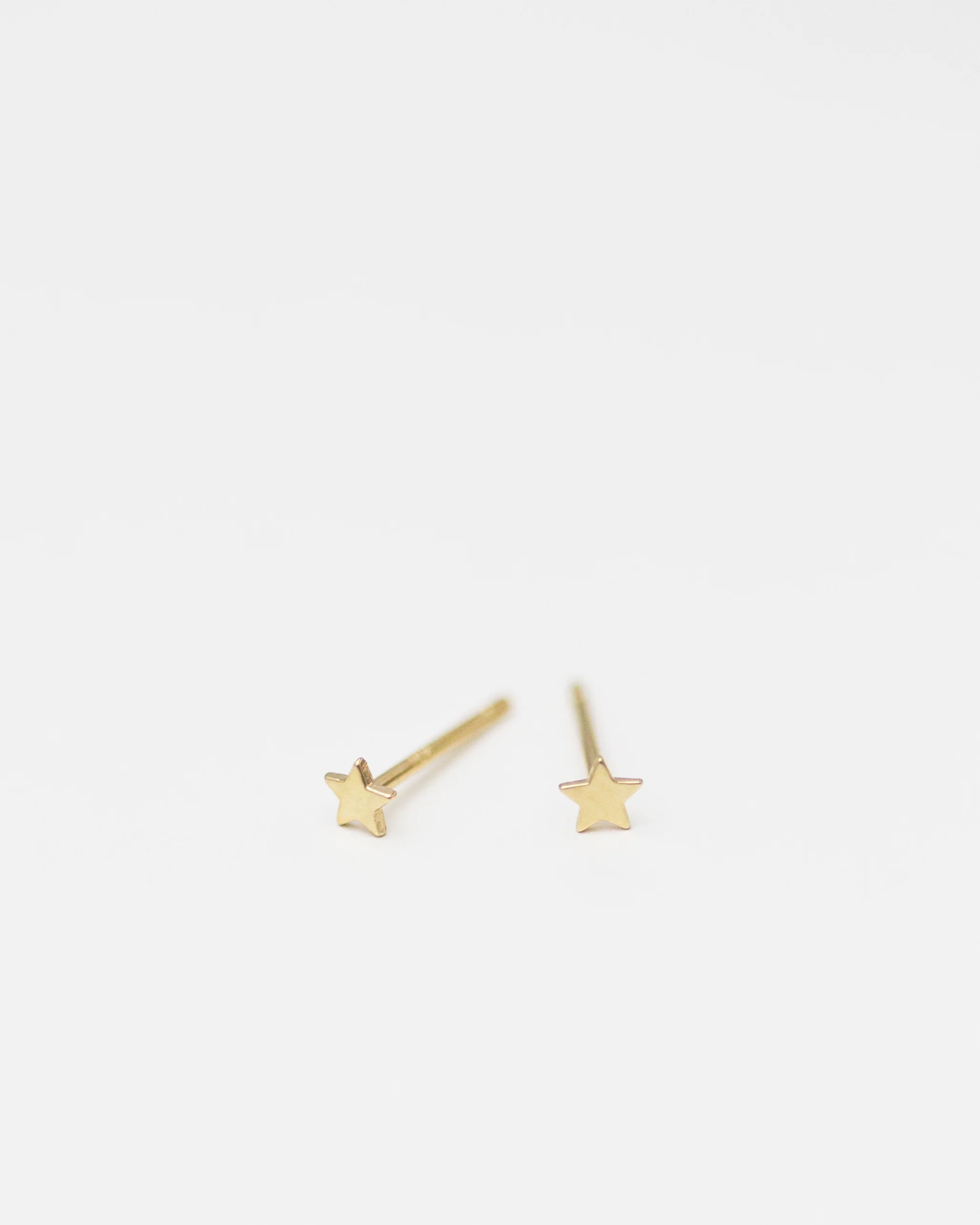 14K Mini Star Stud Earrings - Image 5
