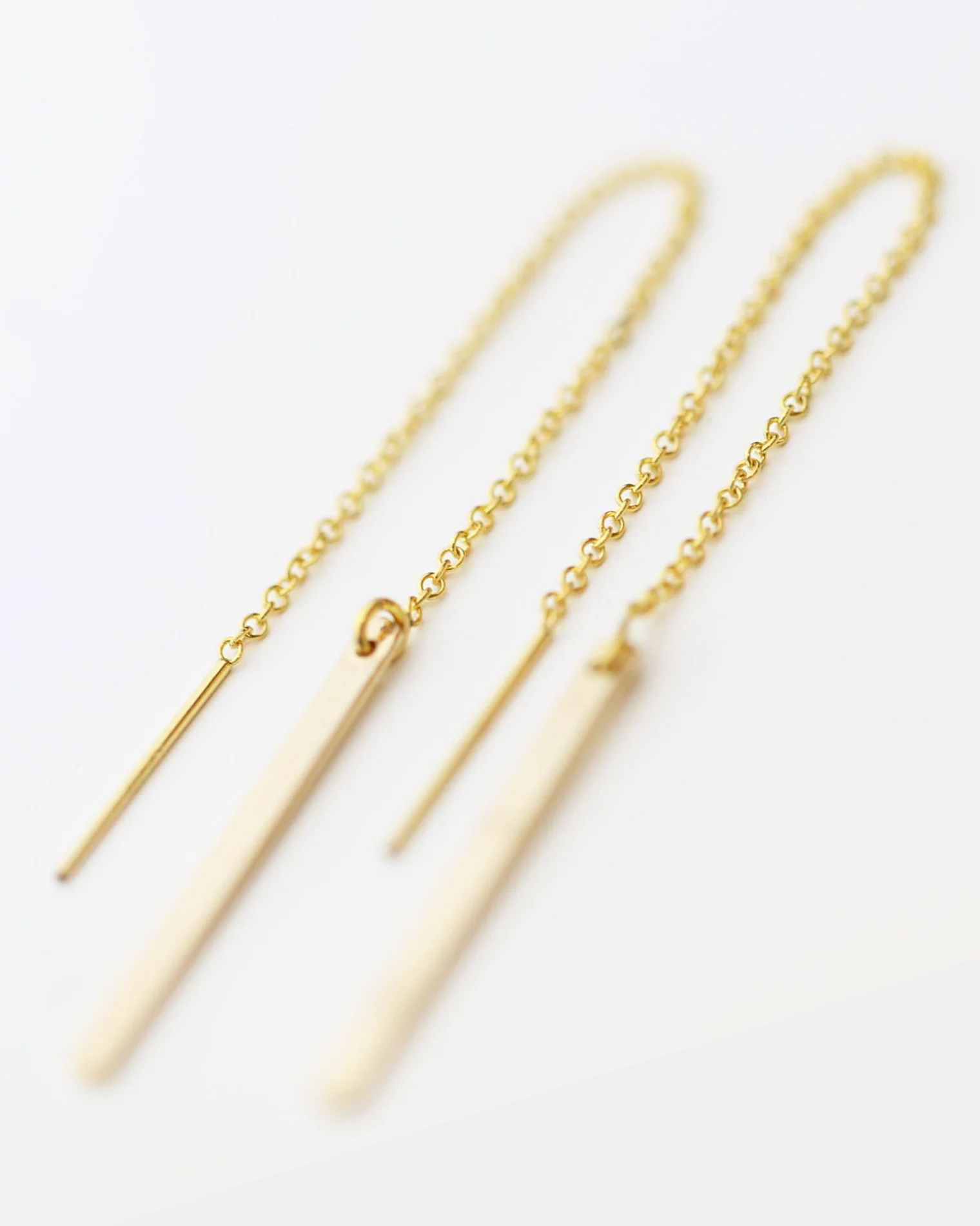 Bar Ear Thread Earrings - Image 4