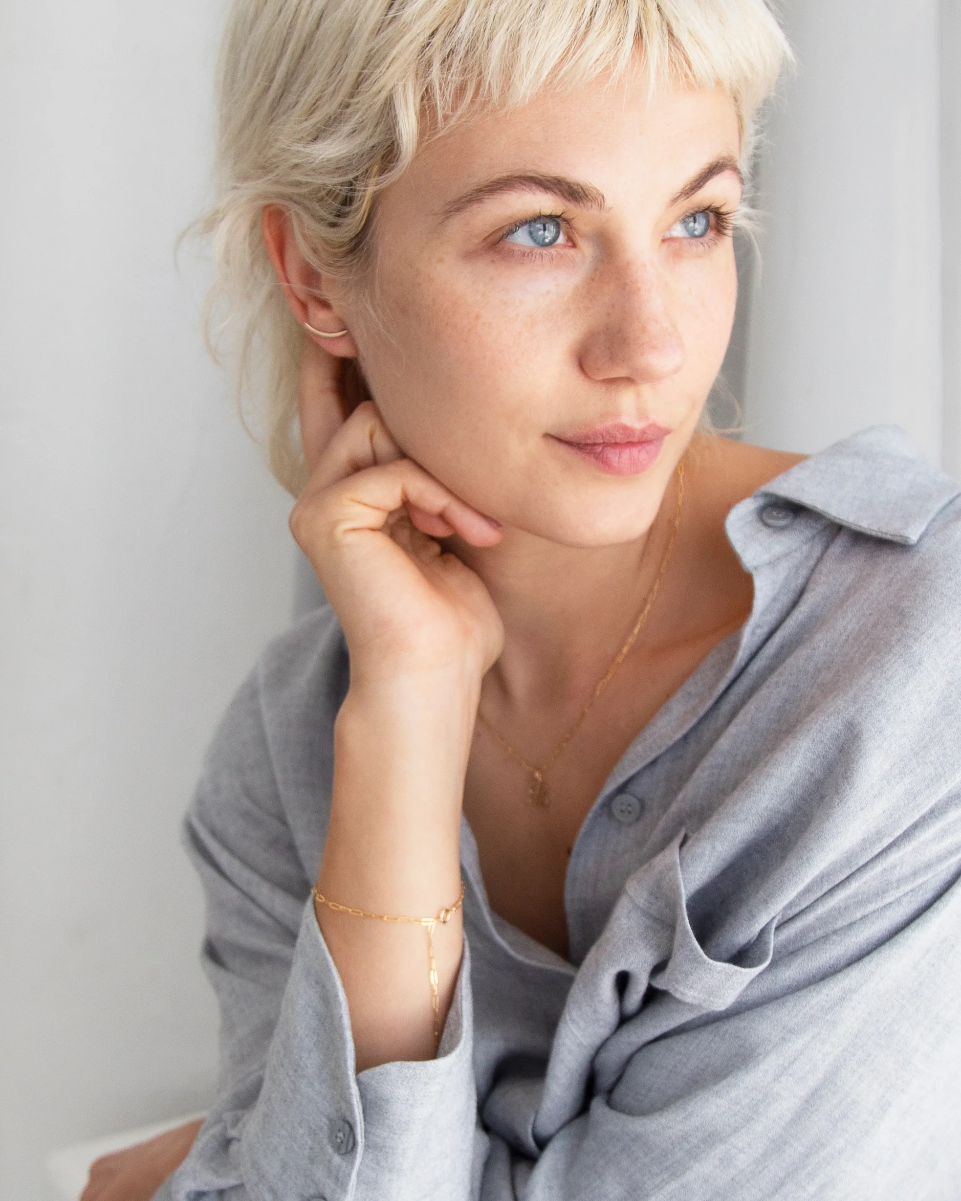 Crescent Moon studs - Image 4