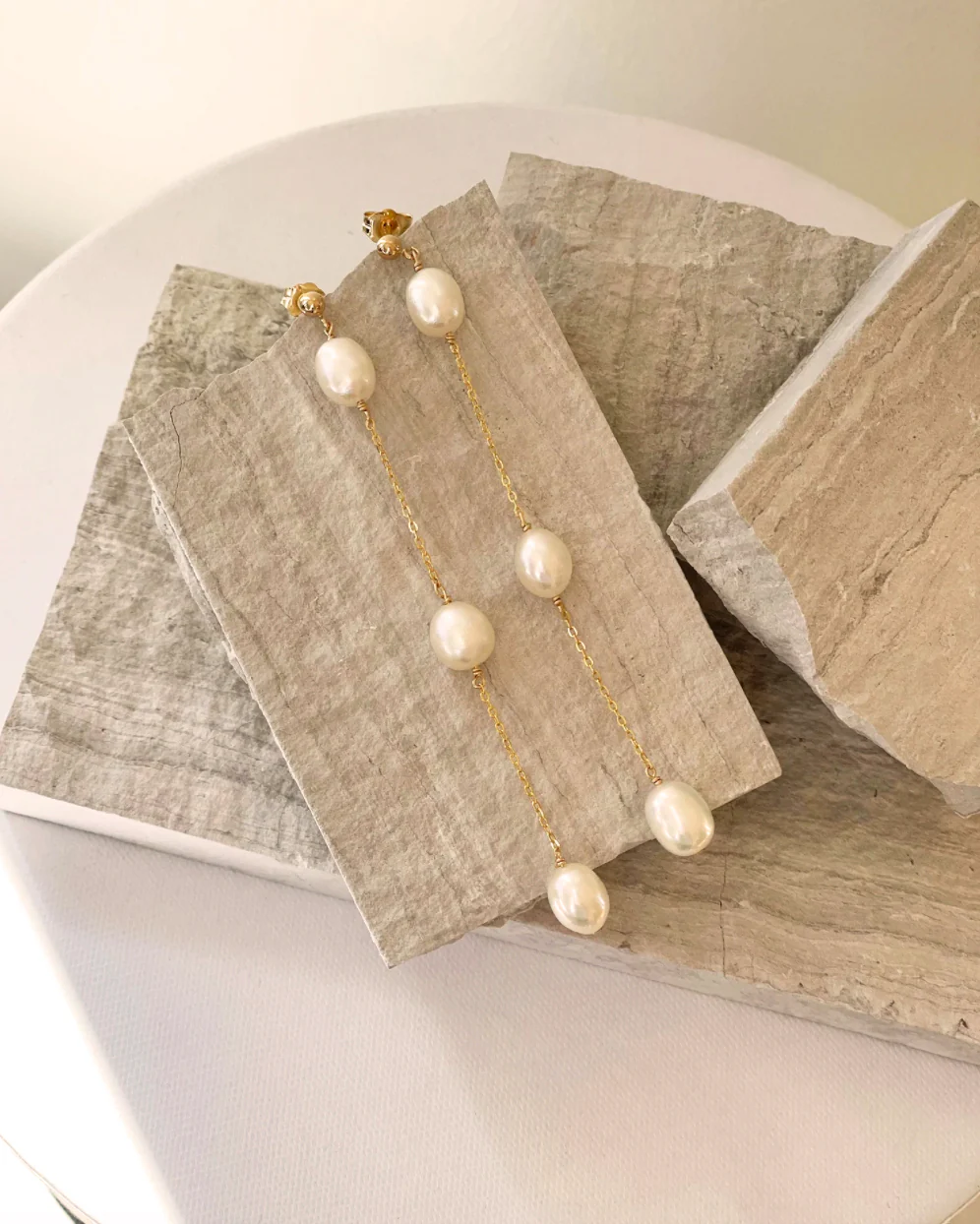Fresh water Pearl Drop Earring - Image 2