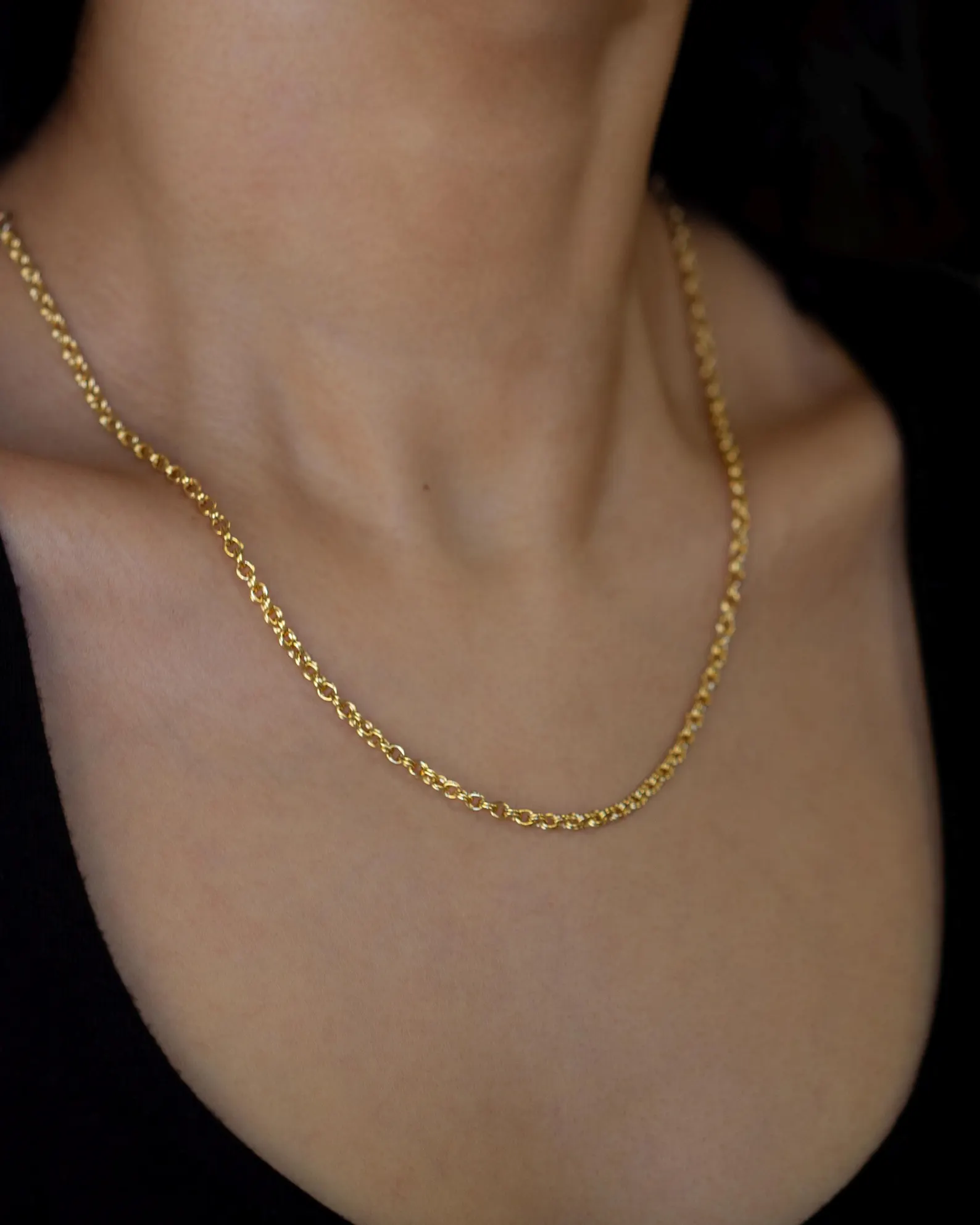 Gold Double Round Cable Chain Necklace - Image 4