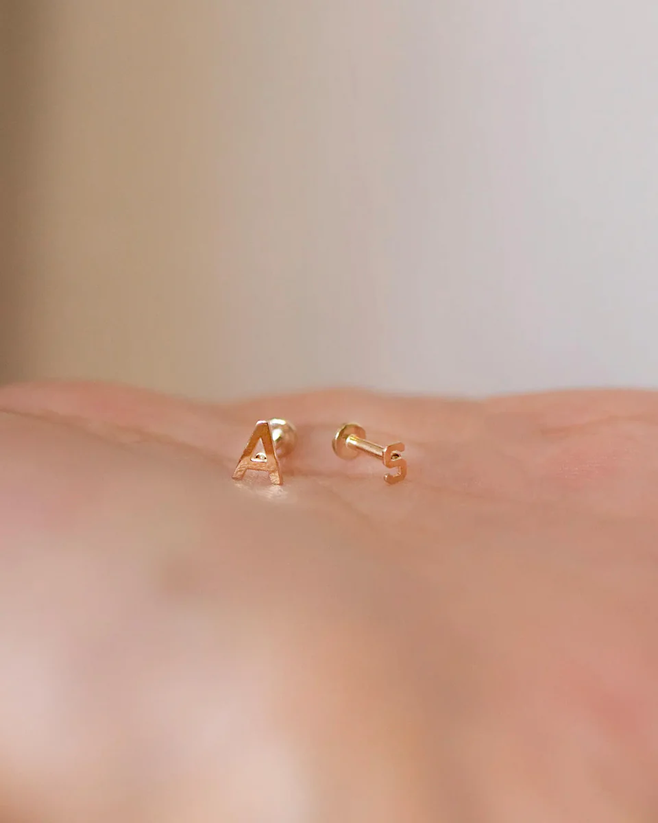 Mini Letter stud earring with flat back - Image 3