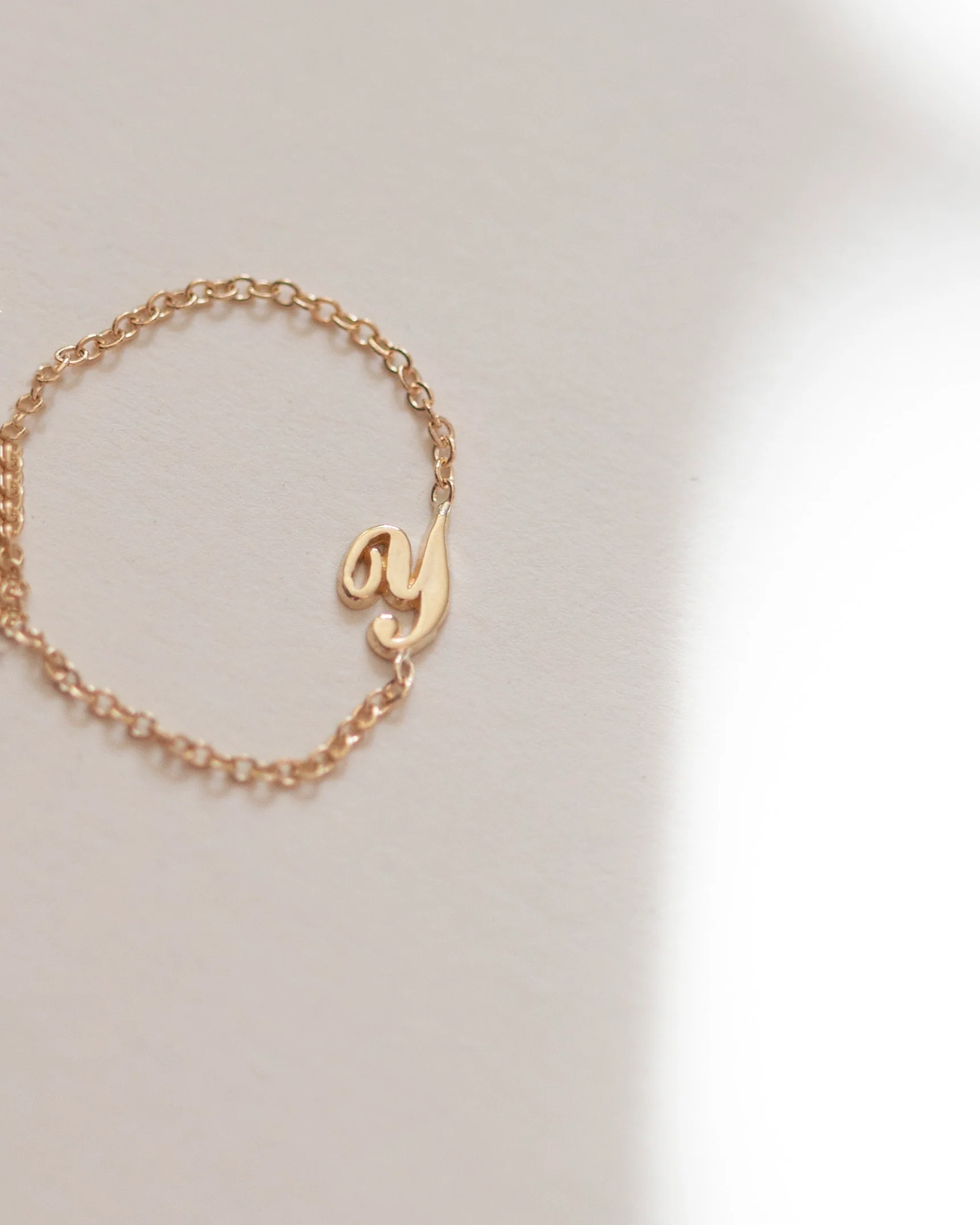 Personalized script letter ring - Image 2