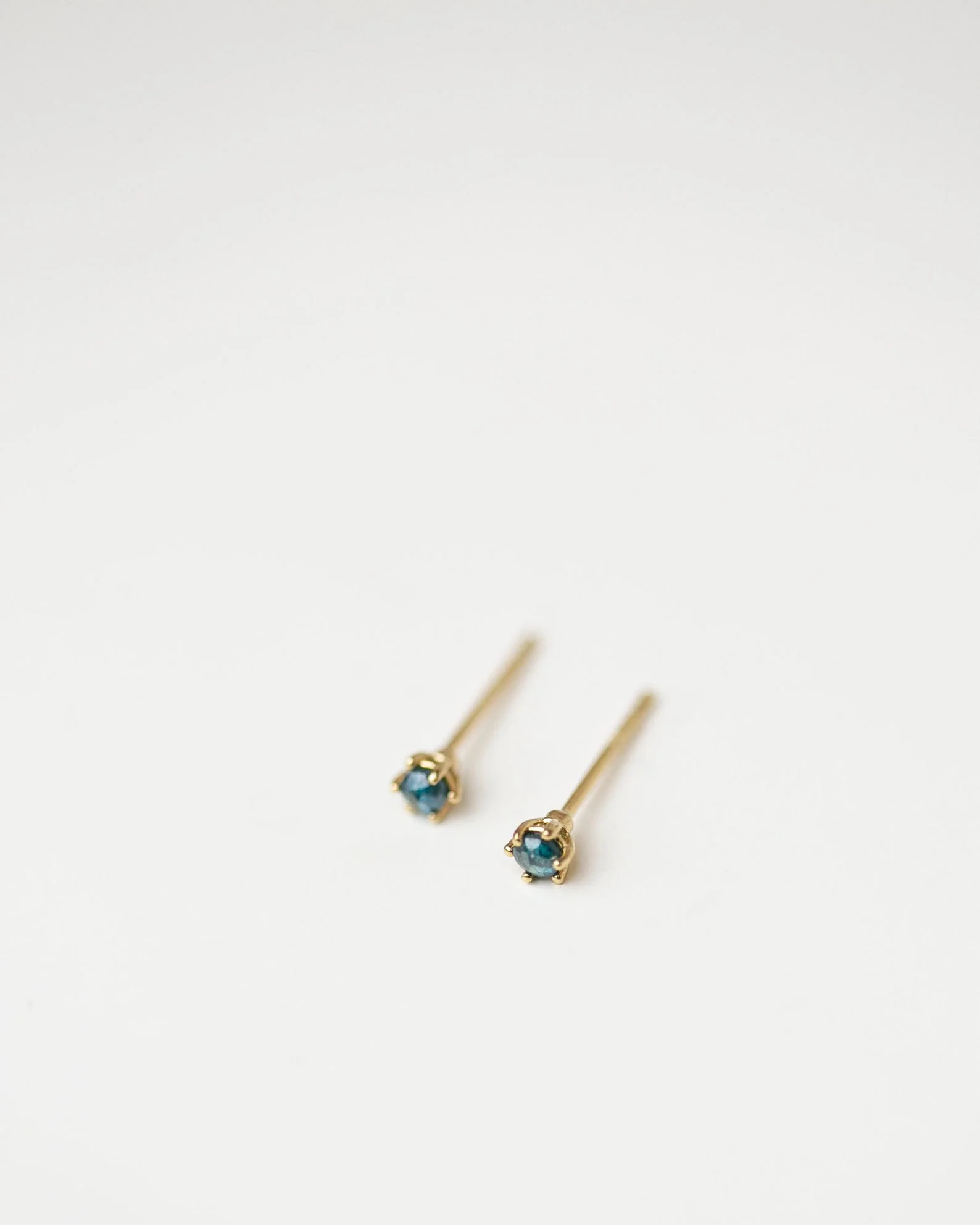 14k Rough Cut Diamond Solitaire Stud Earrings - Image 3