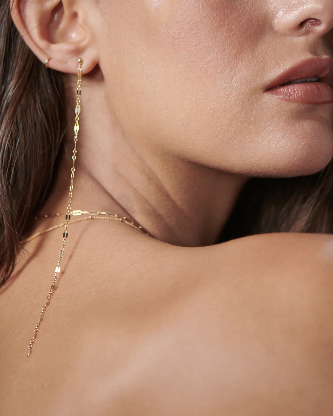 Shinny Chain Stud Earrings - Image 3